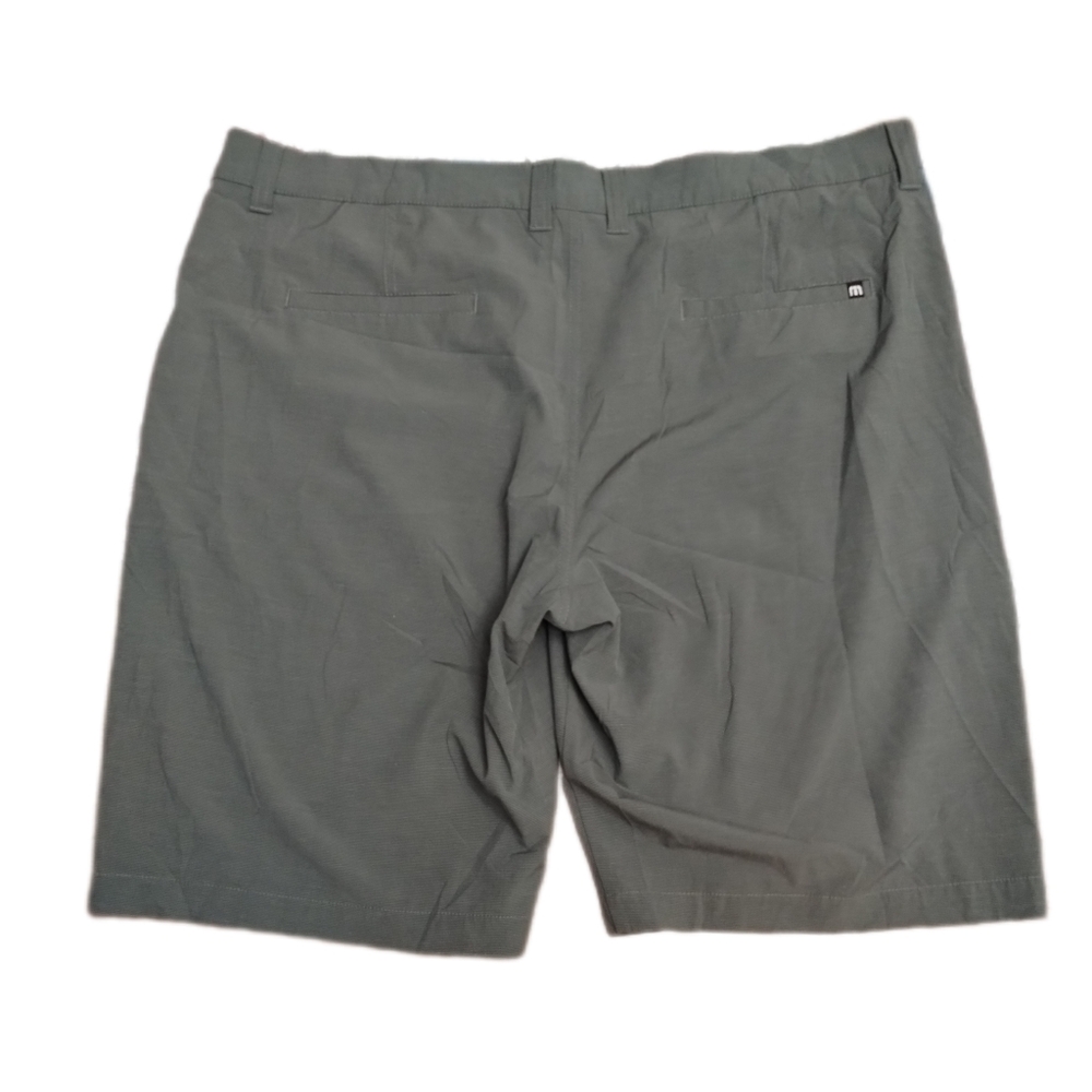 Travis Mathew Men's 10" Golf Shorts Green Khaki - Picture 7 of 8